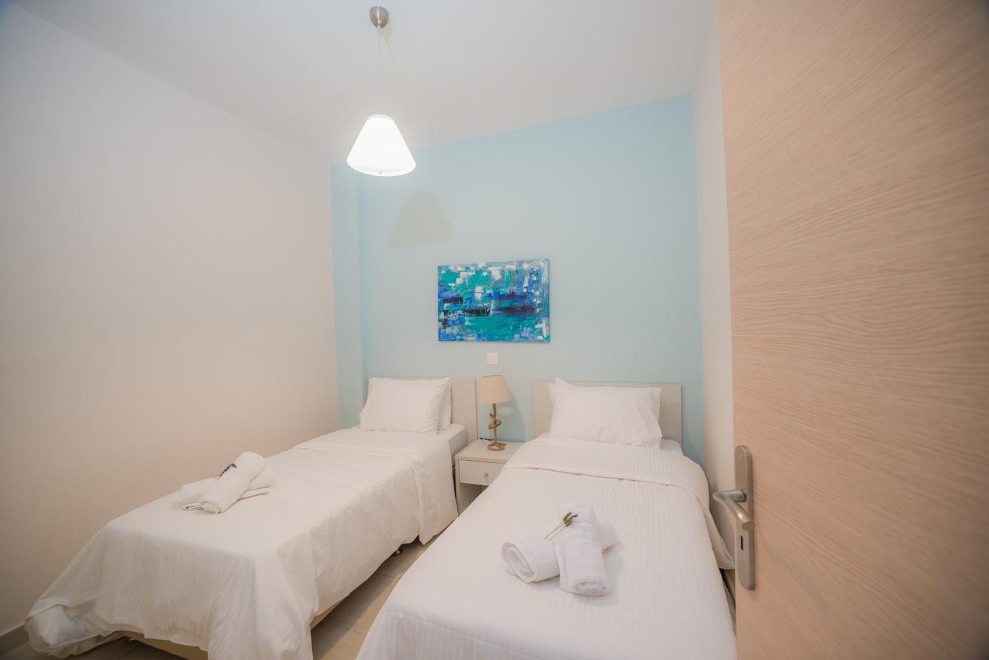 Tesys Studios And Apartments Лаганас Екстериор снимка