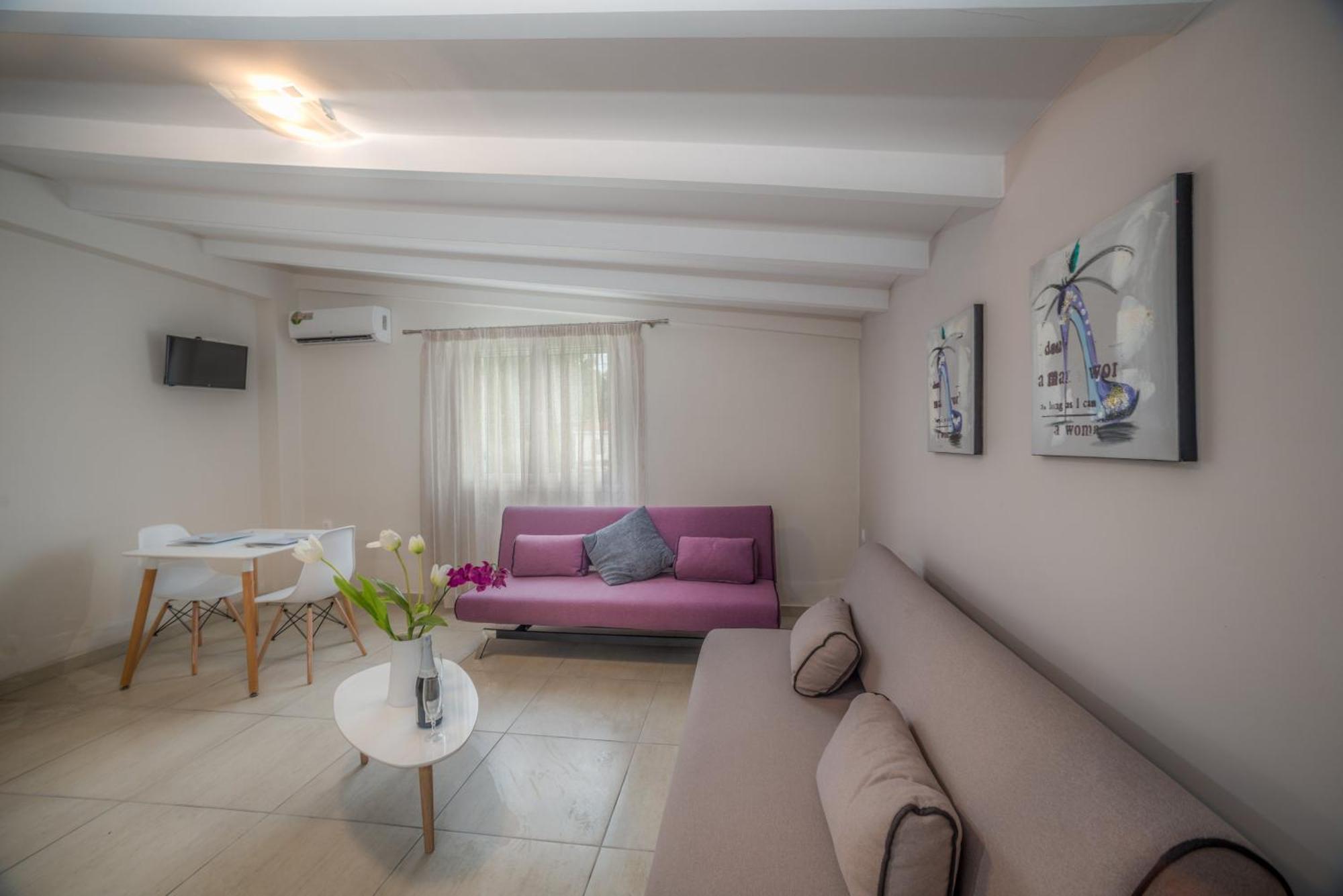 Tesys Studios And Apartments Лаганас Екстериор снимка