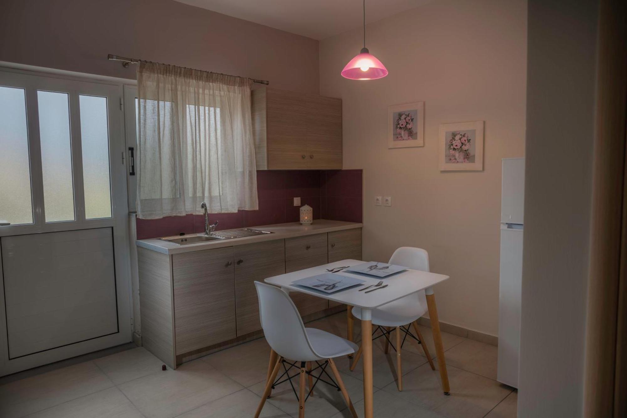 Tesys Studios And Apartments Лаганас Екстериор снимка