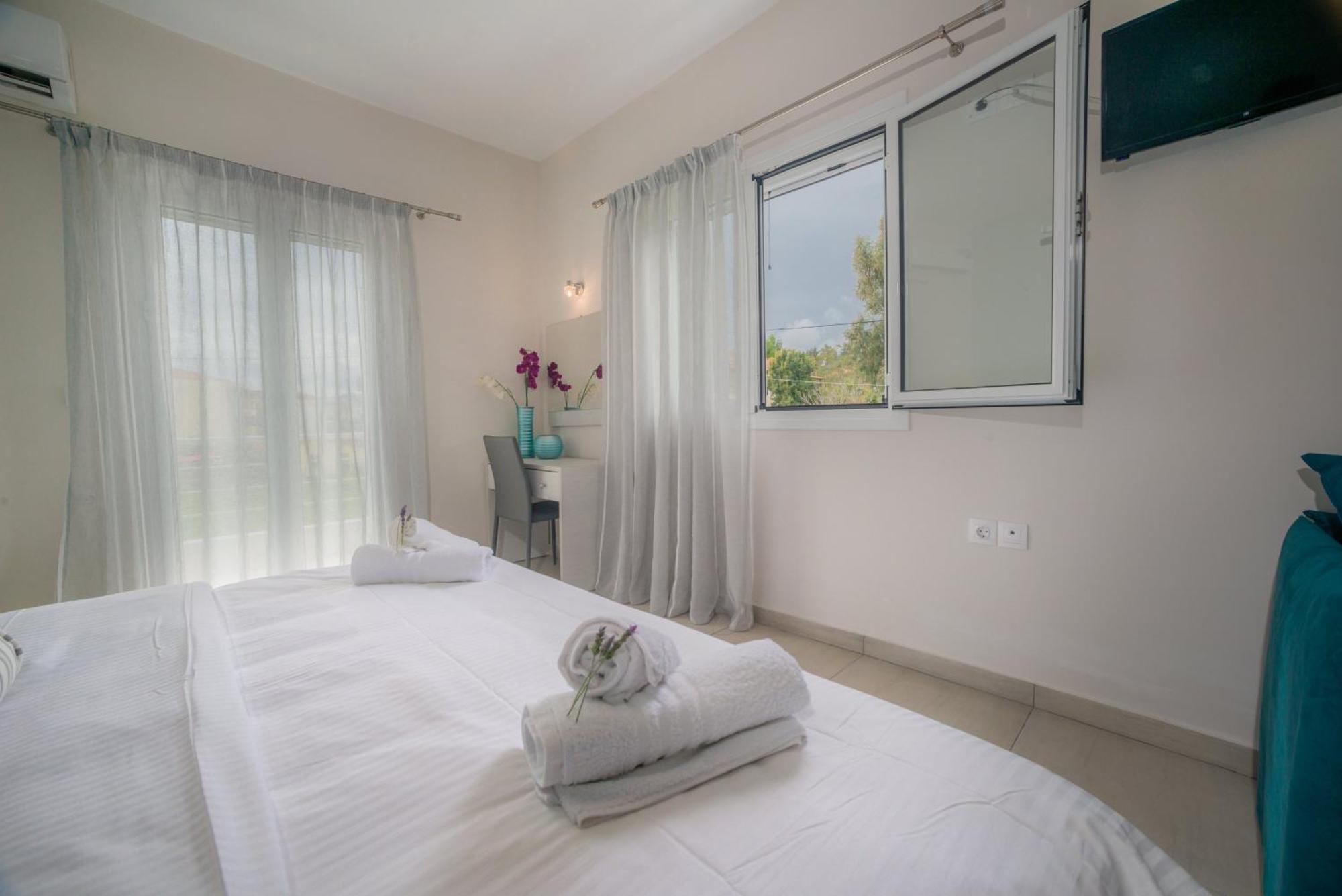 Tesys Studios And Apartments Лаганас Екстериор снимка