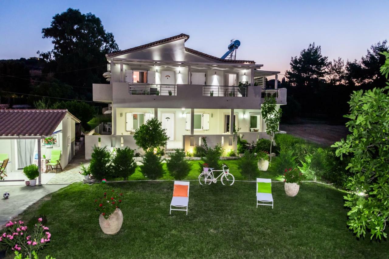 Tesys Studios And Apartments Лаганас Екстериор снимка