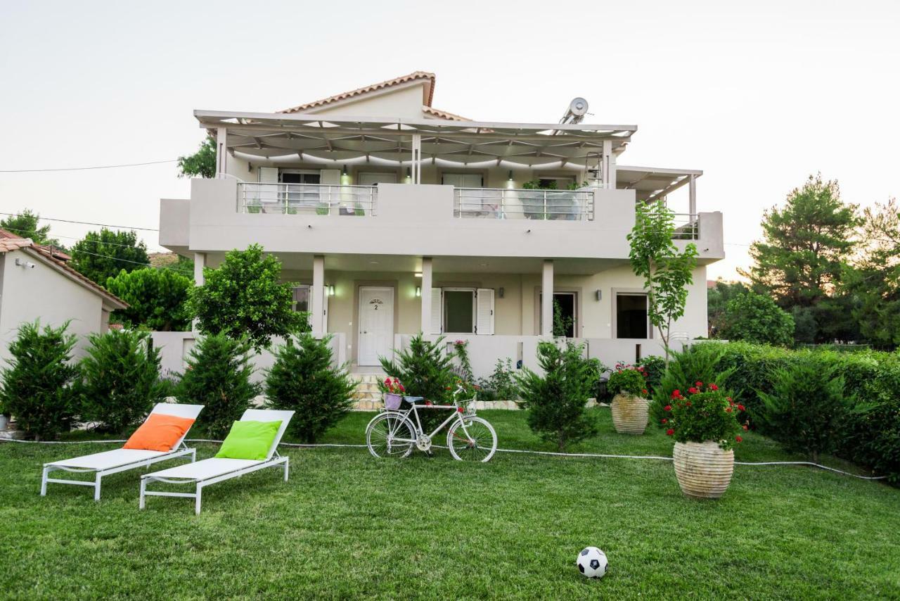 Tesys Studios And Apartments Лаганас Екстериор снимка