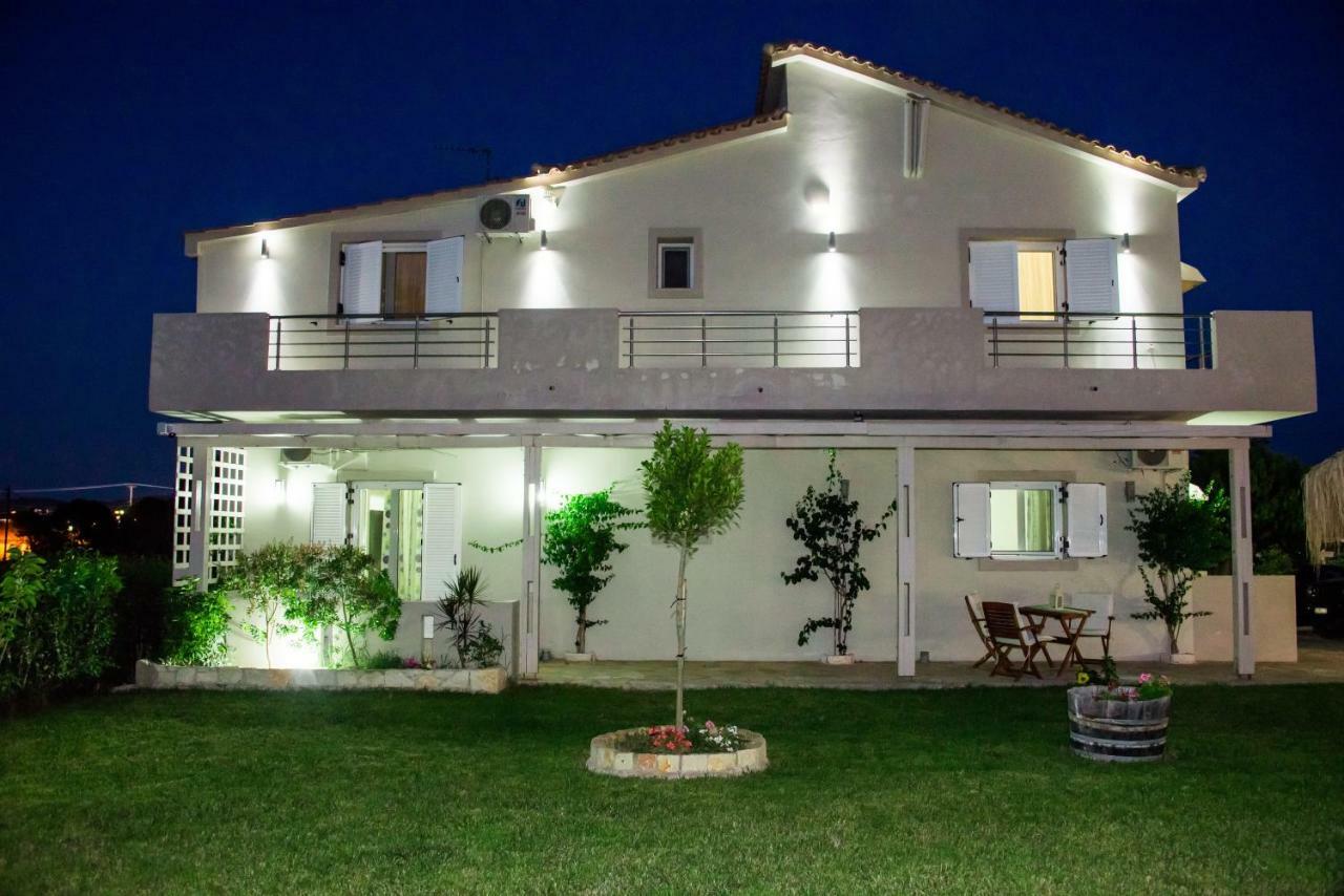 Tesys Studios And Apartments Лаганас Екстериор снимка