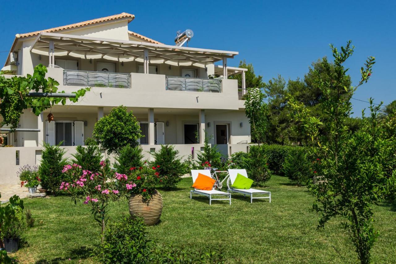 Tesys Studios And Apartments Лаганас Екстериор снимка